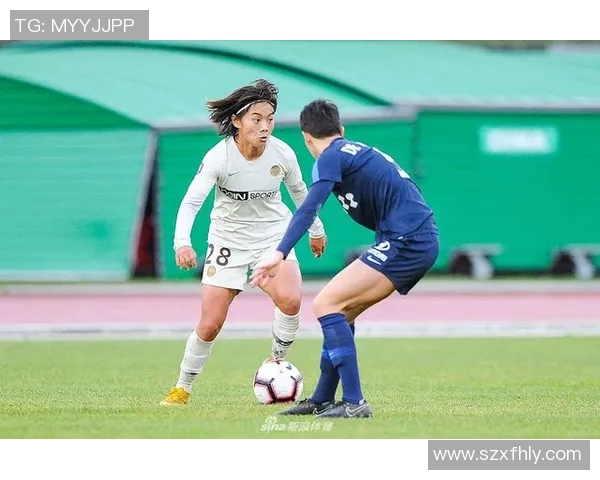 闲赋在家的足球明星如何利用闲暇时光提升个人技能与家庭生活